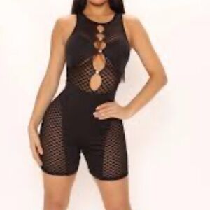 Fashion Nova ‘It Girl’ Black Romper